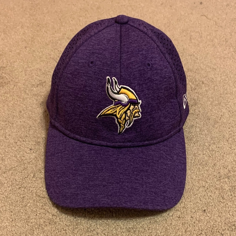 NWOT New Era Minnesota Vikings 9TWENTY Cap